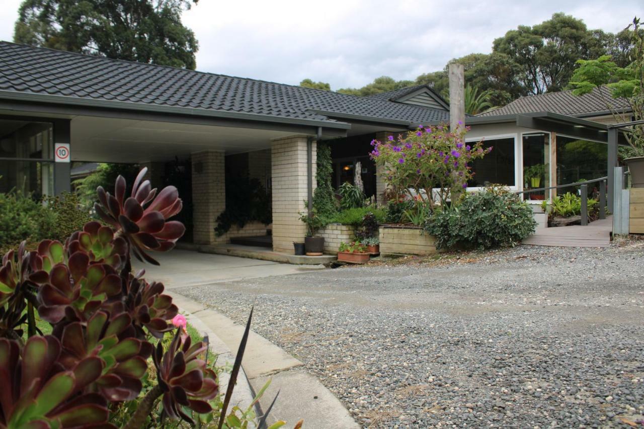 Prom Country Lodge Foster Exterior photo